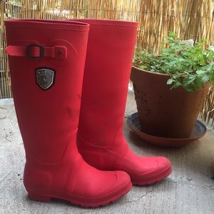 Kamik Rain Boots Size 7 Red